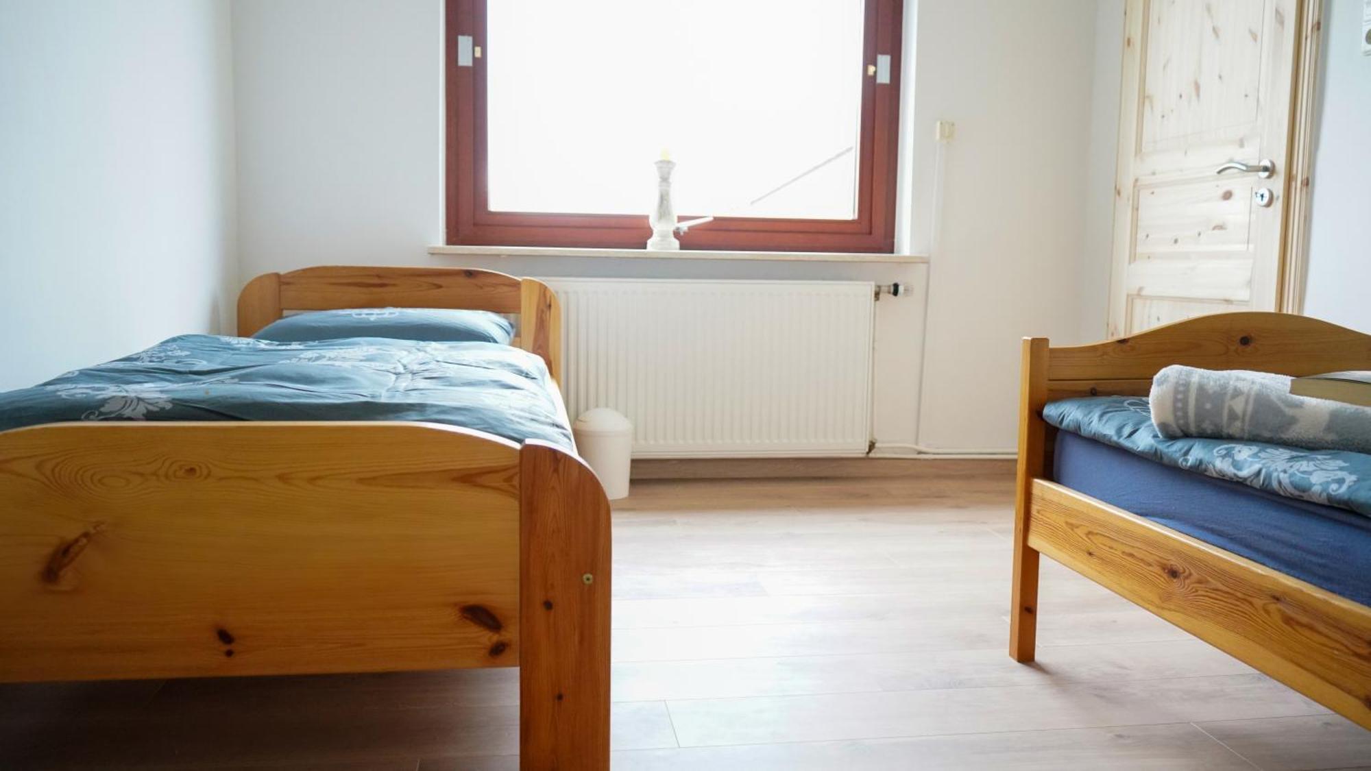 Ruhige Lage, Nah Am Klinikum & Einkaufsmoeglichkeiten Oldenburg Esterno foto
