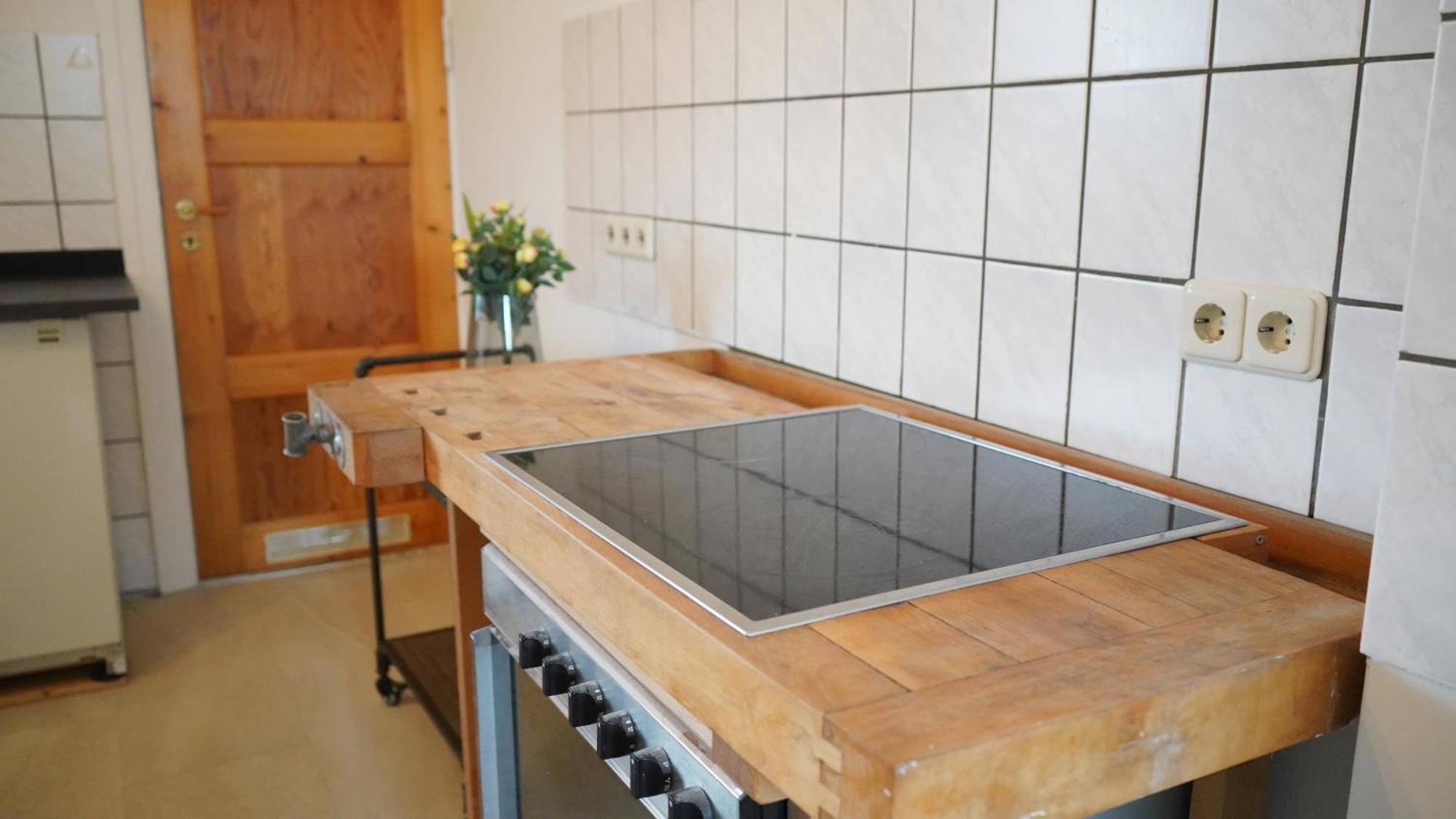 Ruhige Lage, Nah Am Klinikum & Einkaufsmoeglichkeiten Oldenburg Esterno foto